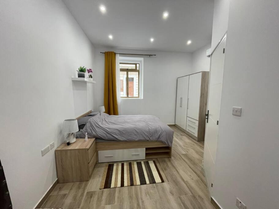 New Two Bedroom Flat Kamila On A Dwell Sliema Luaran gambar